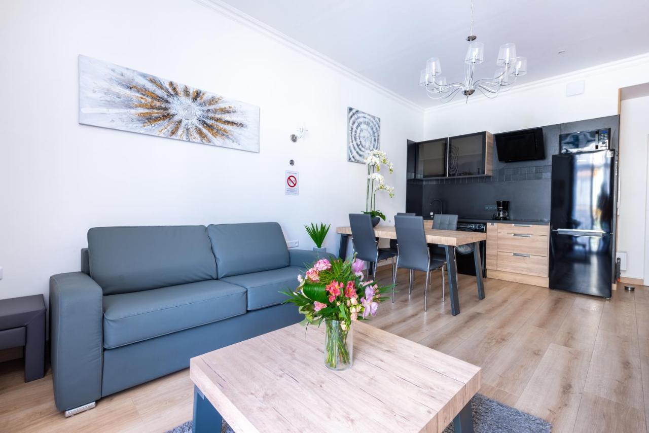 Ferienwohnung Sunny And Modern Baquis Flat Nizza Exterior foto