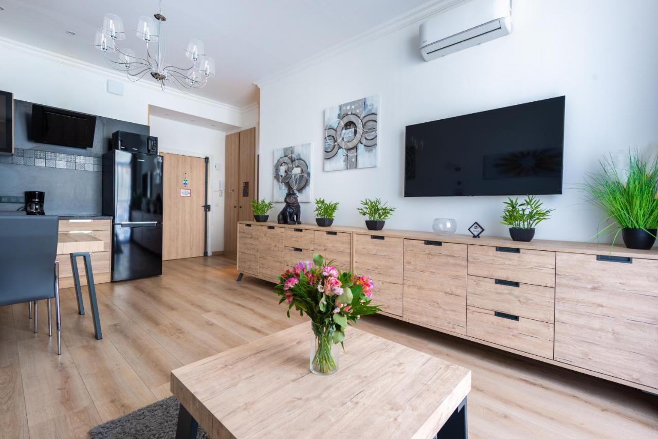 Ferienwohnung Sunny And Modern Baquis Flat Nizza Exterior foto